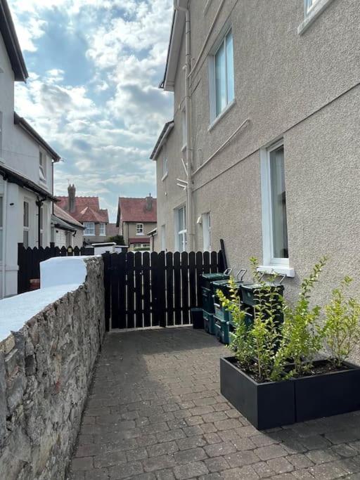 One Bedroom Apartment In The Centre Of Llandudno Exterior foto
